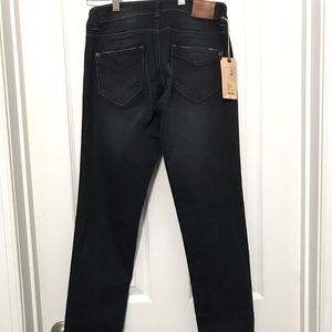NWT Color Siete Premium Denim Nolita Size 2